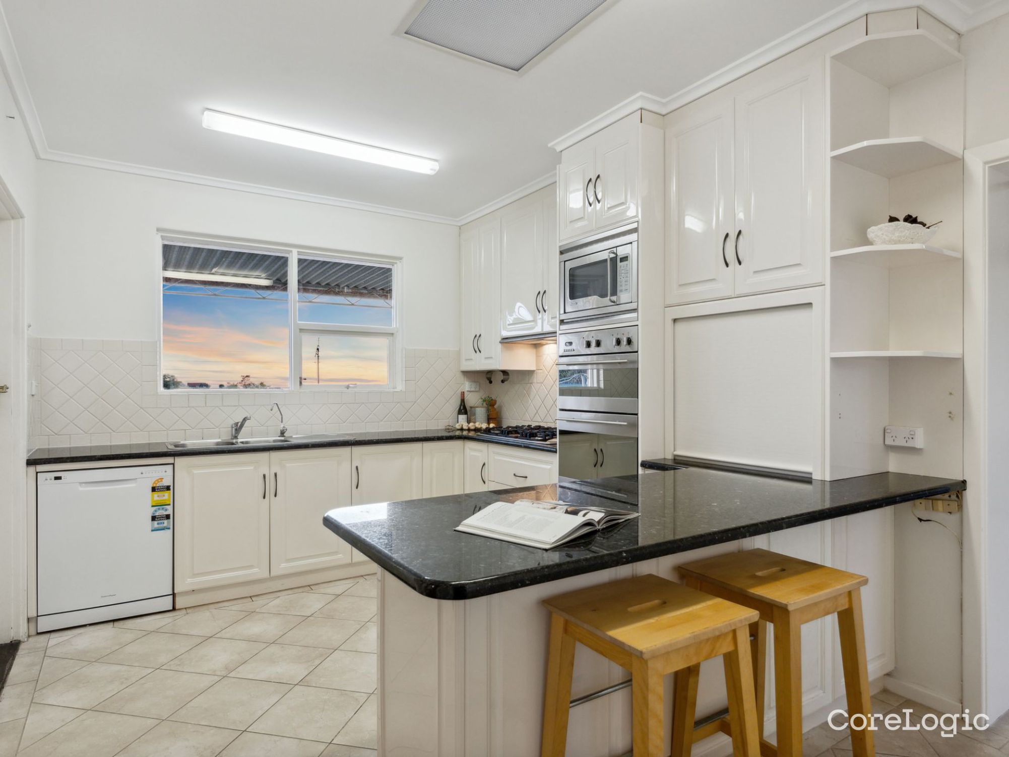 11 Ross Street, Seaview Downs