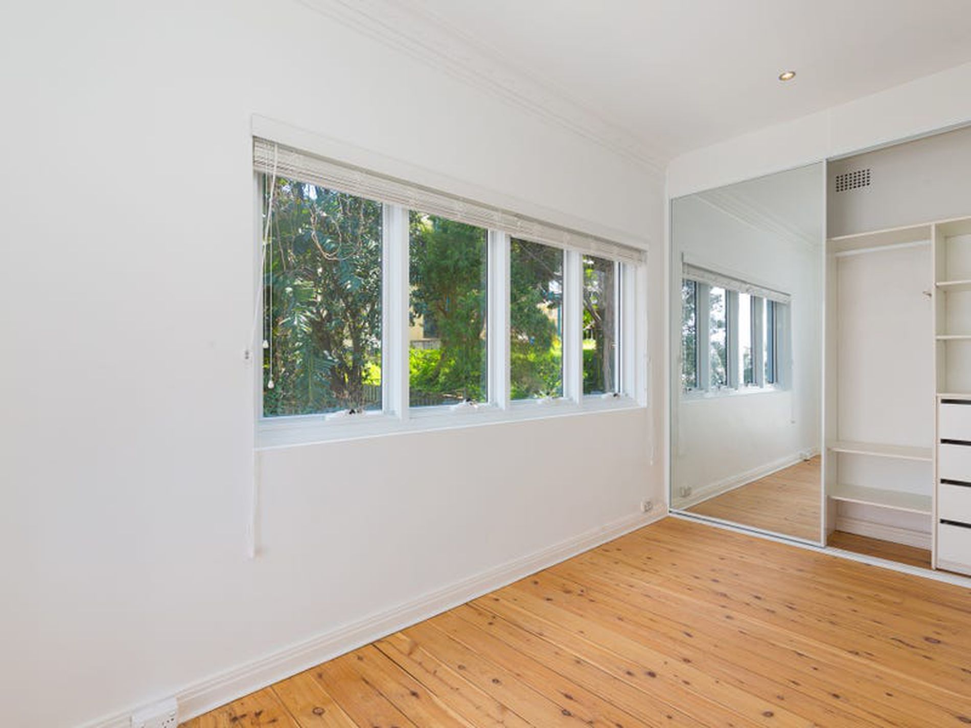 5 / 17 Alexander Street, Tamarama