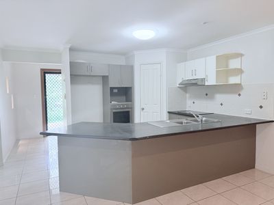 7  Larcom Rise, West Gladstone