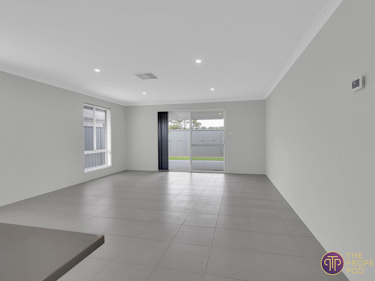 28 Hackney Loop, Byford