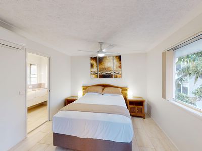 5 / 39-41 Sunbrite Avenue, Mermaid Beach