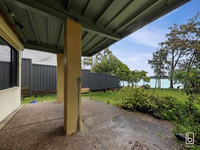 10 Marine Parade, Rocky Point