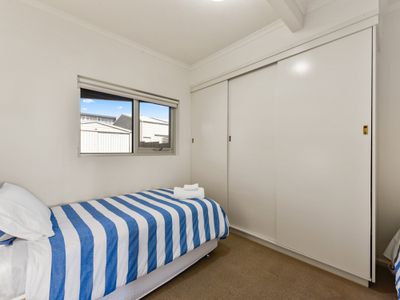 54 Foster Street, Beachport