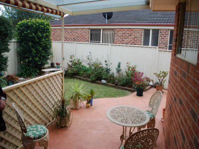 12 Amanda Place, Horsley