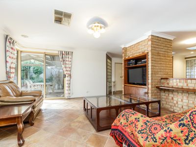 1 Jackson Avenue, Winthrop