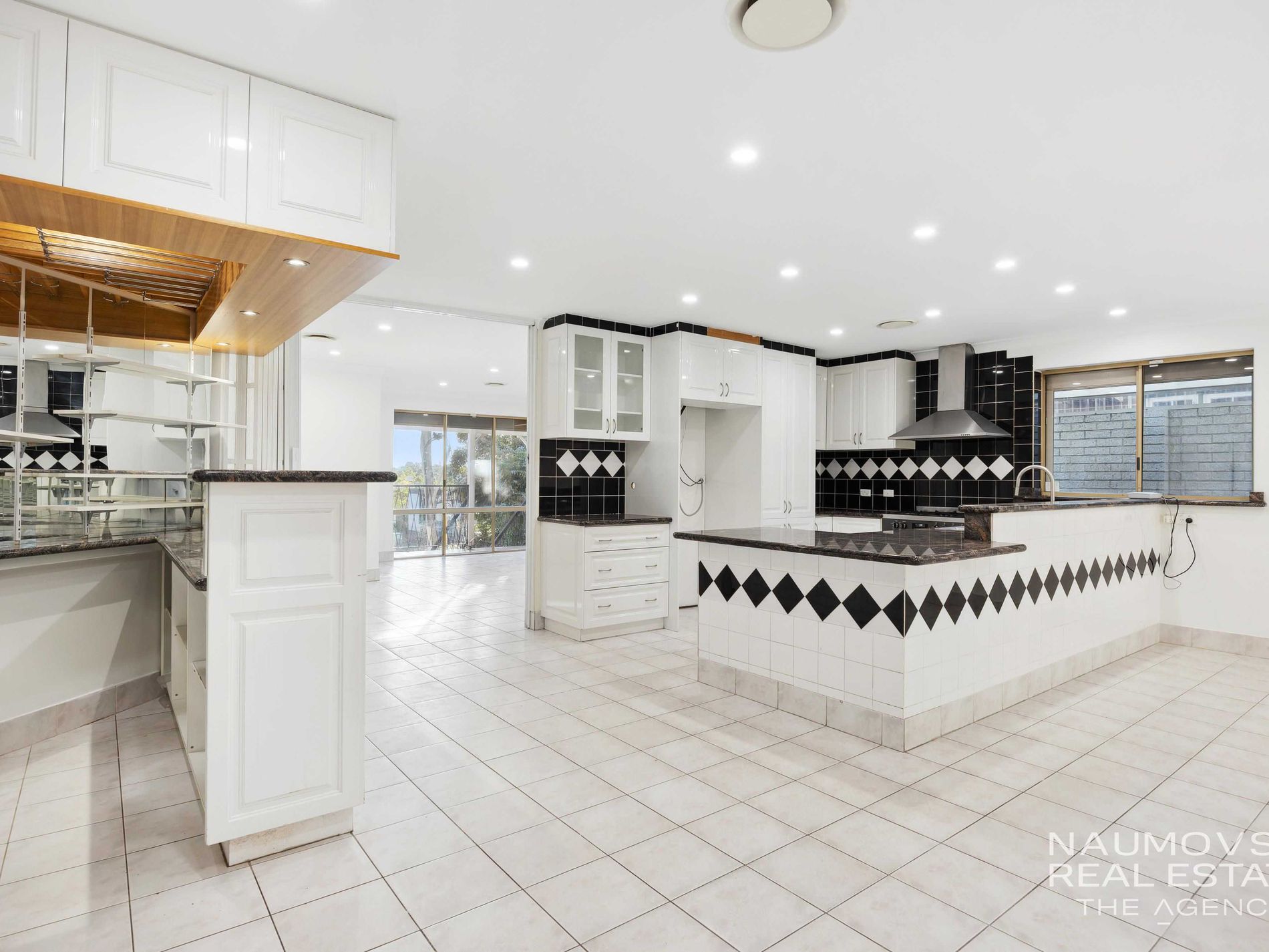 350 Oxford Street, Leederville