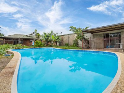 9 Anna Marie Street, Rochedale South