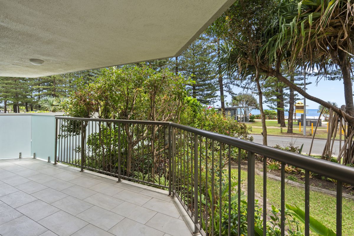 1 / 164 The Esplanade, Burleigh Heads