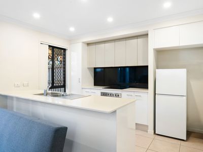124 / 370 Gainsborough Drive, Pimpama