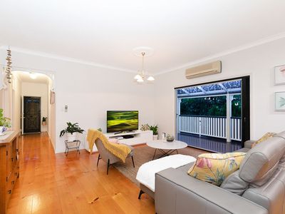 96 Raff Avenue, Holland Park