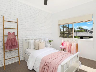 28 Oceanview Avenue, Mooloolaba