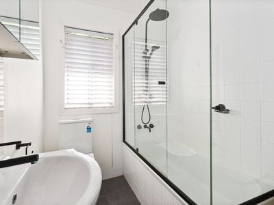 2 McCool Street, Warilla