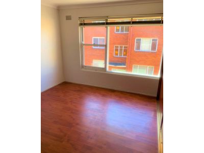 6 / 89 Queens Road, Hurstville