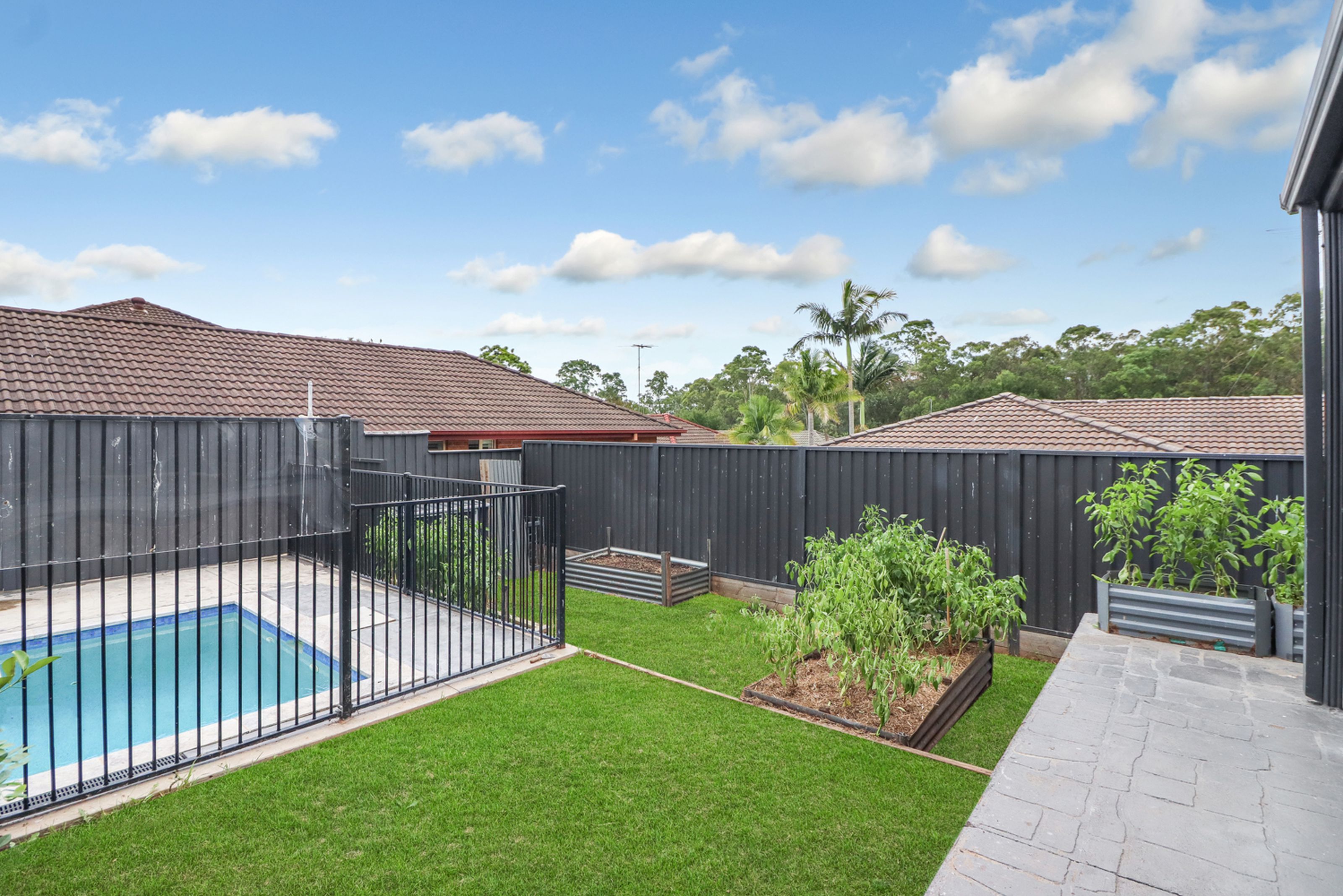 6 Cyperus Place, GLENMORE PARK