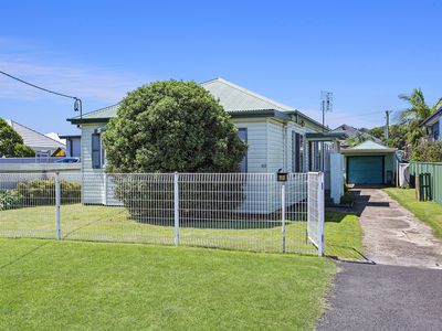 69 Kurrajong Street, Windang