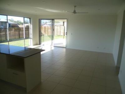6 Evans Road, Urraween