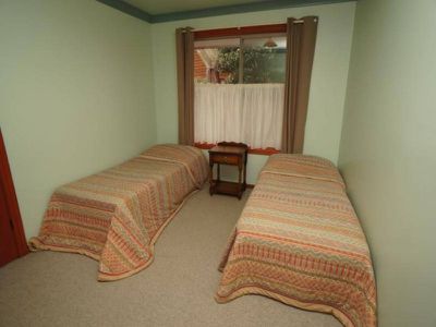 31 Mermaid Avenue, Hawks Nest