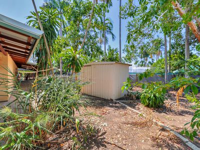 82 James Circuit, Woodroffe