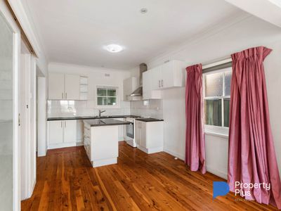 24 Churchill Avenue, Flora Hill