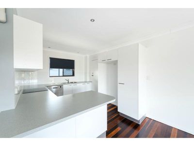 5 / 73 Bayview Street, Runaway Bay