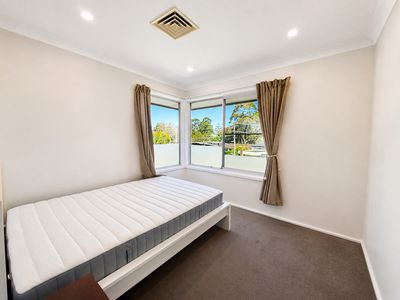 127 KOLOONA AVENUE, Mount Keira