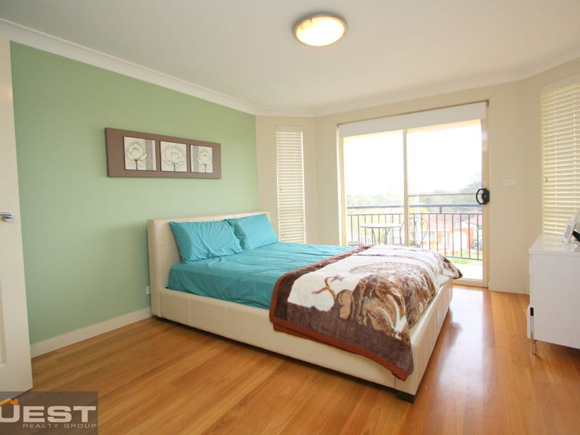 6 Merlen Crescent, Yagoona