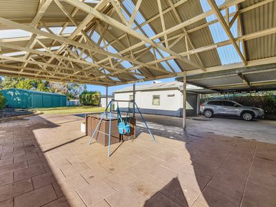 9 Fensom Crescent, Millicent