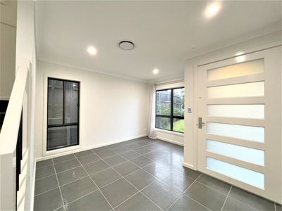 137 Pennant Parade, Epping