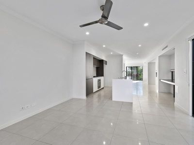 48 Eagle Parade, Rochedale