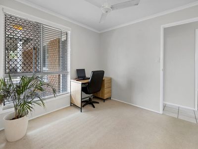 100 Broomdykes Drive, Beaconsfield