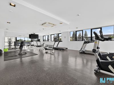 21 / 2729 Gold Coast Highway, Broadbeach