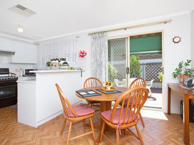 1 / 146 Raglan Avenue, South Plympton