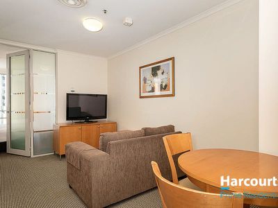 408 / 2 Akuna Street, City