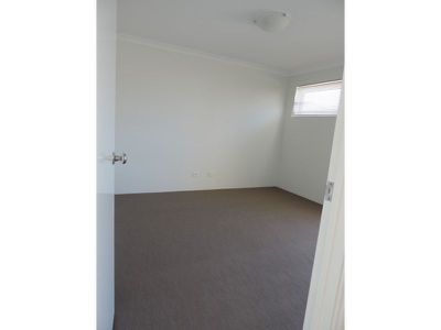 12 Skipton Street, Byford