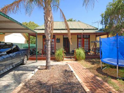 110 Piesse Street, Boulder