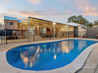 10 Gaby Way, Marangaroo