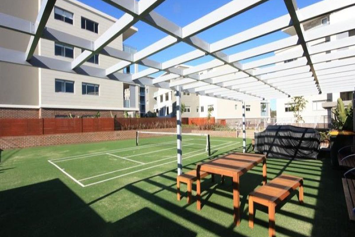 54A Blackwall Point Road, Chiswick