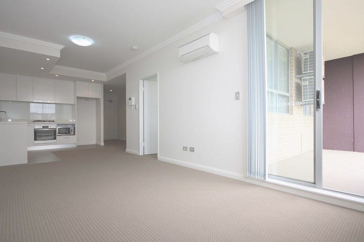 P409 / 81 Courallie Avenue, Homebush West