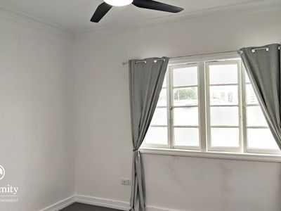 1 / 16 Jamieson Street, Redcliffe