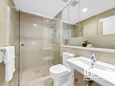 402 / 49 Hill Road, Wentworth Point