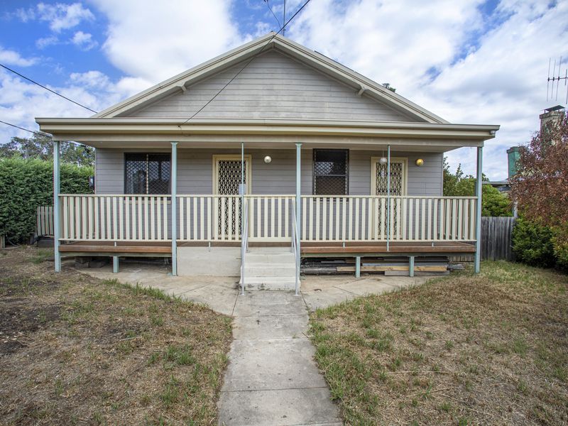 48 Fitzroy Avenue, Cowra