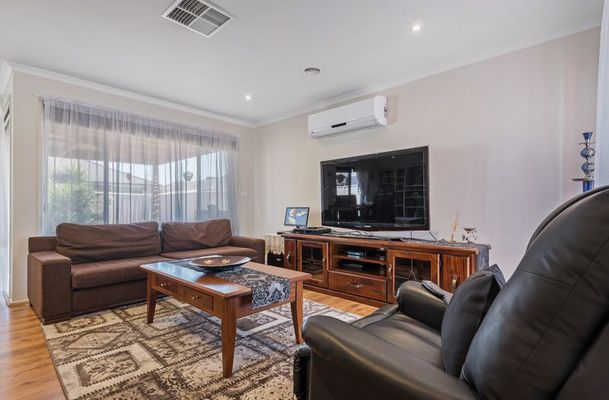 29 Mulberry Pass, Craigieburn