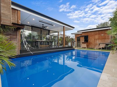 10 Broadway, South Brighton