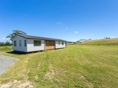 20 Journeys End, Tapora