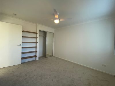 18 Mcveigh Street, Pimpama