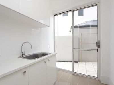 5 Grasstree Way, Churchlands