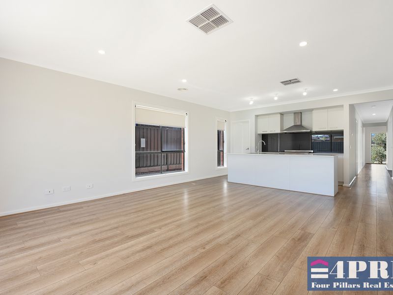 16 Plover Way, Wallan, Wallan - Thumbnail 4