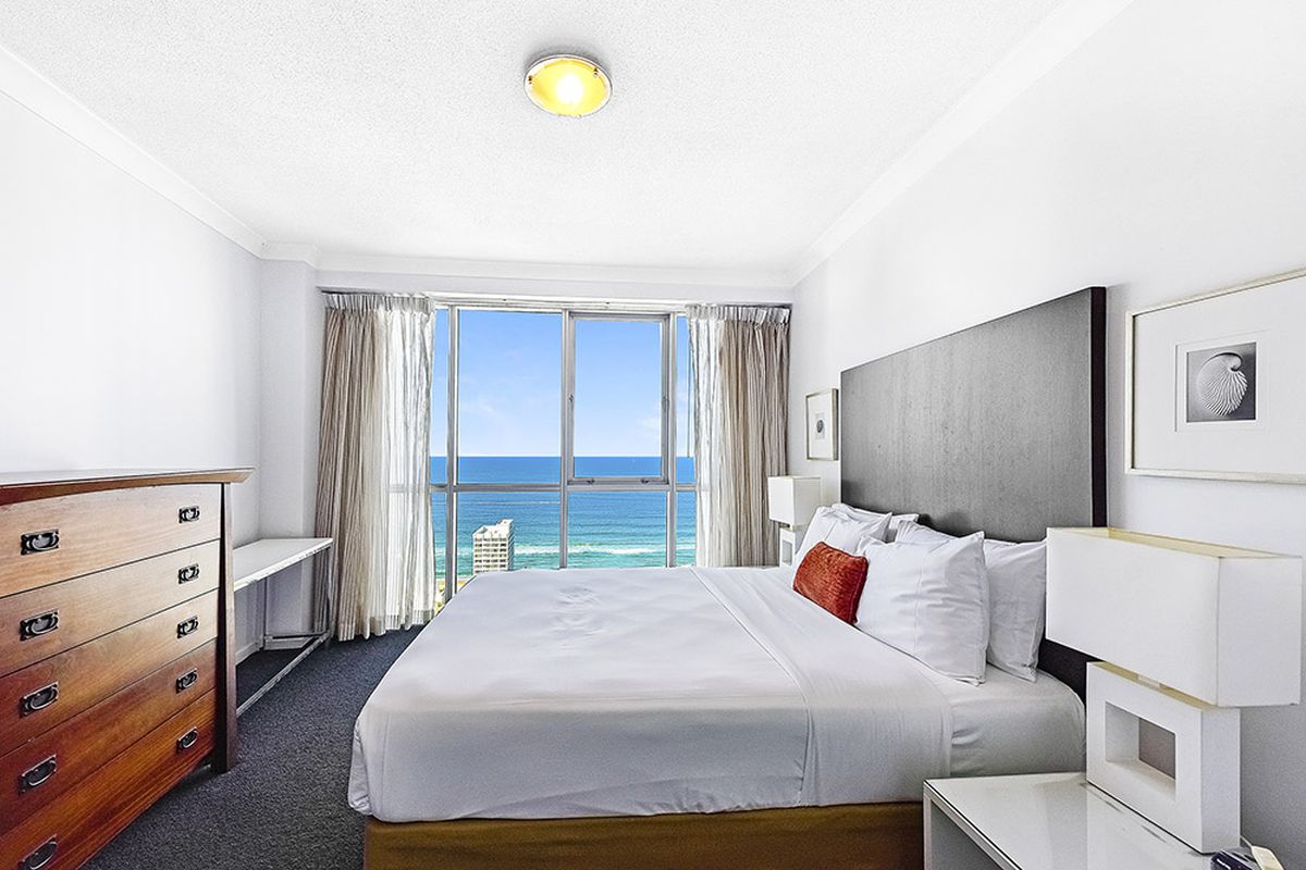 2335 / 23 Ferny Avenue, Surfers Paradise