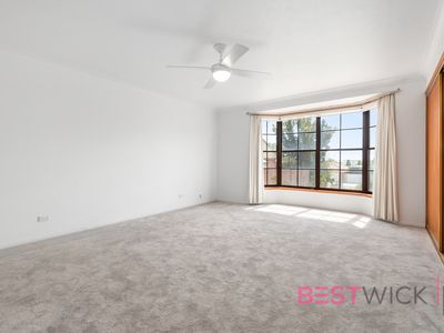 12 Bean Place, Llanarth