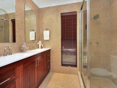 9 Equestrian Drive, Yamanto